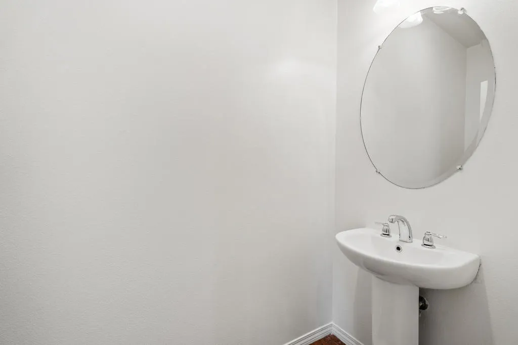 43635 Aquila Street, Indio, California 92203 home-pic-11